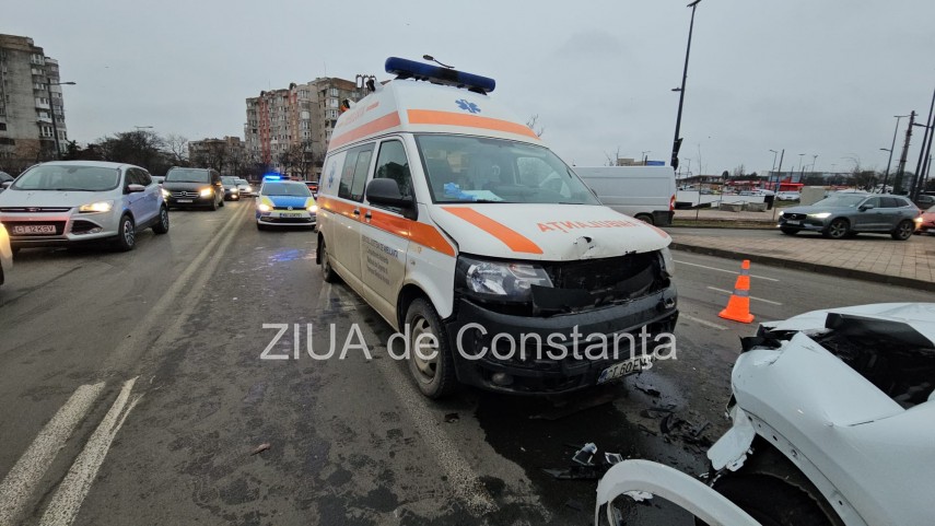 accident rutier in zona garii din constanta 928113 accident rutier in zona garii din constanta 928113