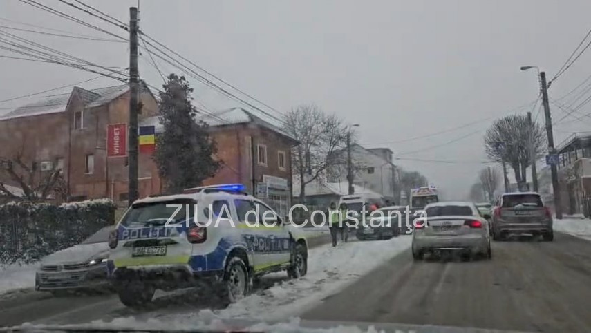 foto video eveniment rutier pe bulevardul ic bratianu din constanta 928360 foto video eveniment rutier pe bulevardul ic bratianu din constanta 928360