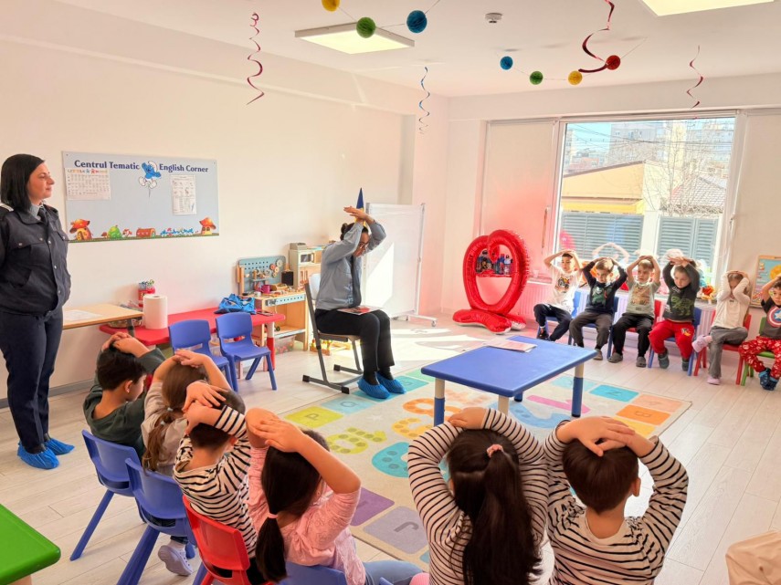 isu constanta activitate de pregatire in domeniul situatiilor de urgenta foto 928958 isu constanta activitate de pregatire in domeniul situatiilor de urgenta foto 928958