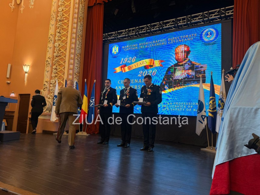 live text directia hidrografica maritima marcheaza 100 de ani de activitate printr o ceremonie militara live text directia hidrografica maritima marcheaza 100 de ani de activitate printr o ceremonie militara