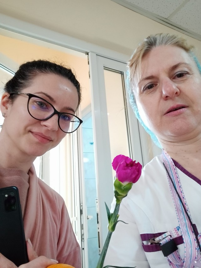 faptele bune sunt ghioceii dragostei campanie umanitara emotionanta in spitalele din constanta de martisor faptele bune sunt ghioceii dragostei campanie umanitara emotionanta in spitalele din constanta de martisor