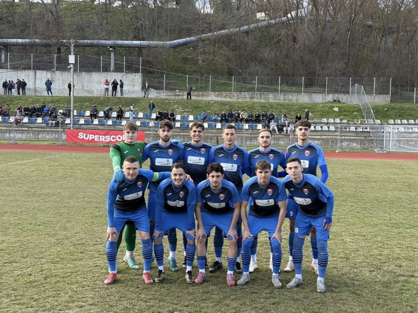 fotbal liga a 3 a axiopolis cernavoda a castigat duelul cu cs agigea galerie foto 930354 fotbal liga a 3 a axiopolis cernavoda a castigat duelul cu cs agigea galerie foto 930354
