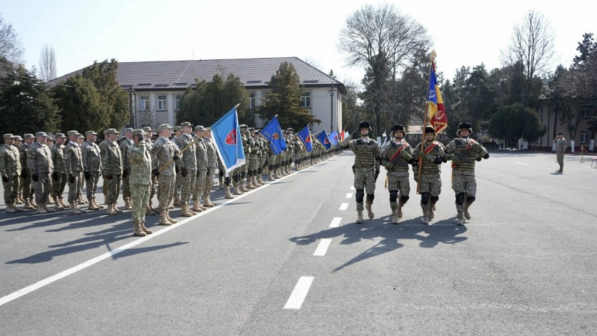 foto ceremonie de predare primire a comenzii si drapelului de lupta la brigada 9 mecanizata marasesti foto ceremonie de predare primire a comenzii si drapelului de lupta la brigada 9 mecanizata marasesti