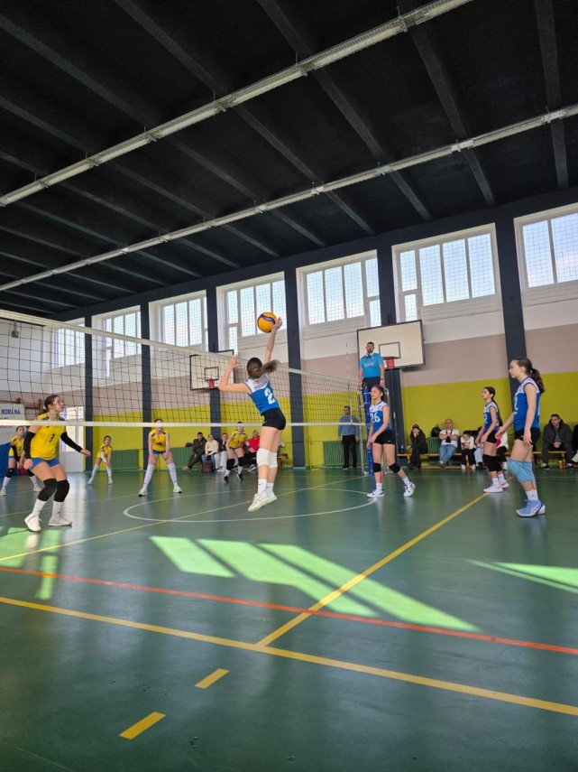 mini volei fetele de la cs medgidia s au calificat la turneul semifinal 2 dupa ce au castigat grupa de mini volei fetele de la cs medgidia s au calificat la turneul semifinal 2 dupa ce au castigat grupa de