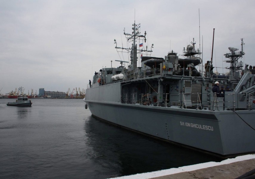 foto vanatorul de mine m270 sublocotenent ion ghiculescu la cea de a noua activare a operatiei mcm black foto vanatorul de mine m270 sublocotenent ion ghiculescu la cea de a noua activare a operatiei mcm black