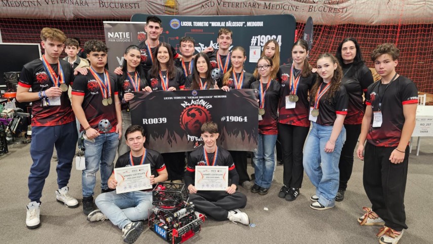 foto elevii liceului teoretic nicolae balcescu medgidia rezultate remarcabile la olimpiade si concursuri foto elevii liceului teoretic nicolae balcescu medgidia rezultate remarcabile la olimpiade si concursuri