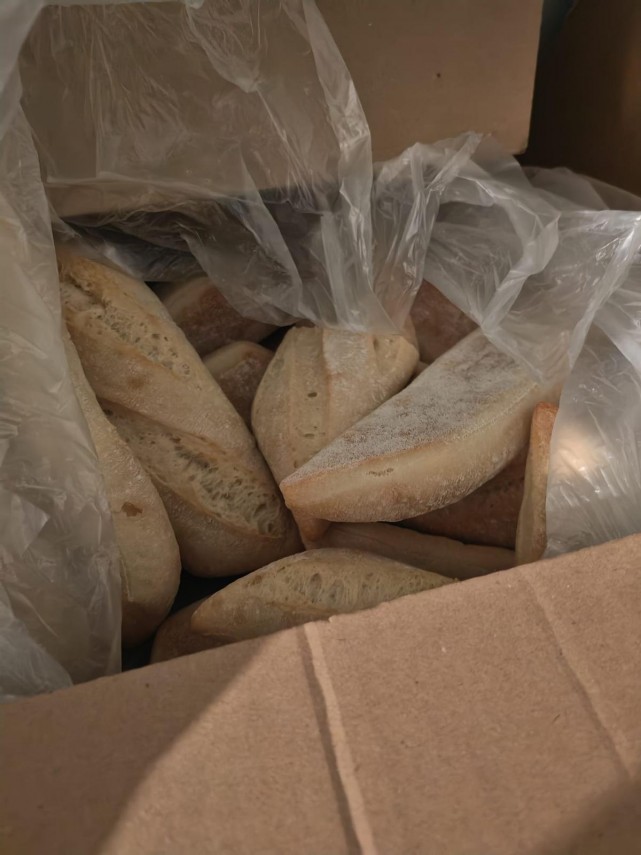 foto peste 1700 de operatori economici verificati de anpc inaintea sarbatorilor pascale au fost aplicate