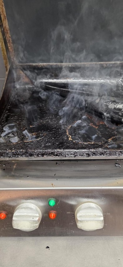 foto peste 1700 de operatori economici verificati de anpc inaintea sarbatorilor pascale au fost aplicate