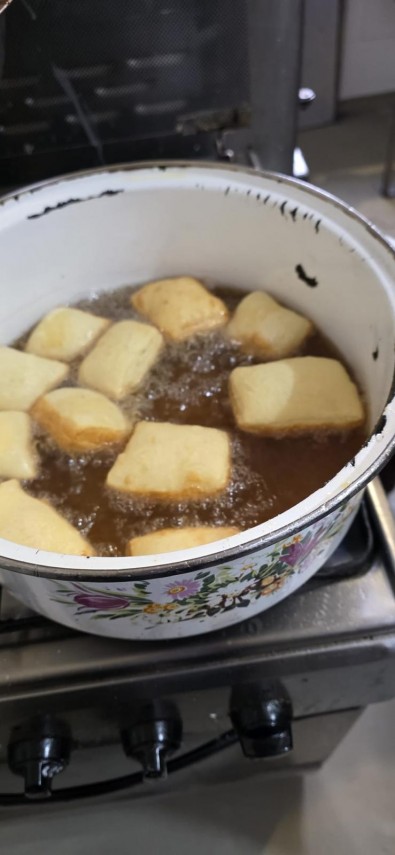 foto peste 1700 de operatori economici verificati de anpc inaintea sarbatorilor pascale au fost aplicate