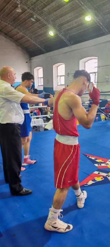 halterofili de la cs farul constanta pe podium la intrecerile nationale de la bucuresti galerie foto halterofili de la cs farul constanta pe podium la intrecerile nationale de la bucuresti galerie foto