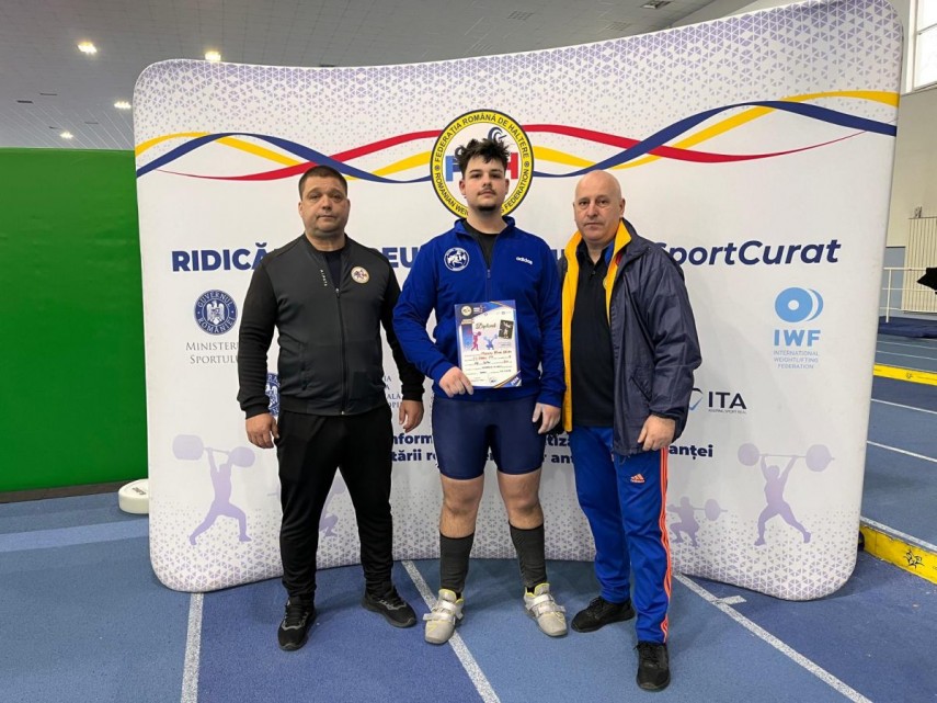 halterofili de la cs farul constanta pe podium la intrecerile nationale de la bucuresti galerie foto halterofili de la cs farul constanta pe podium la intrecerile nationale de la bucuresti galerie foto