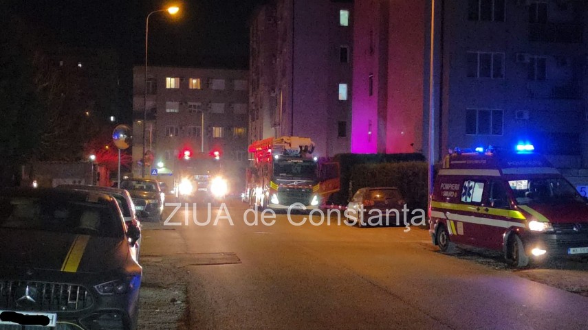 incendiu in municipiul constanta pompierii intervin pe strada constantin bobescu 934603 incendiu in municipiul constanta pompierii intervin pe strada constantin bobescu 934603