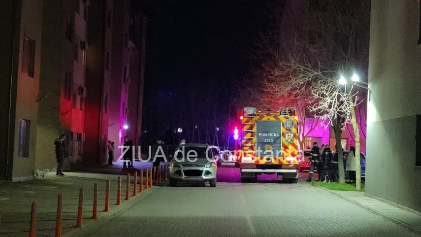 incendiu in municipiul constanta pompierii intervin pe strada constantin bobescu 934603 incendiu in municipiul constanta pompierii intervin pe strada constantin bobescu 934603