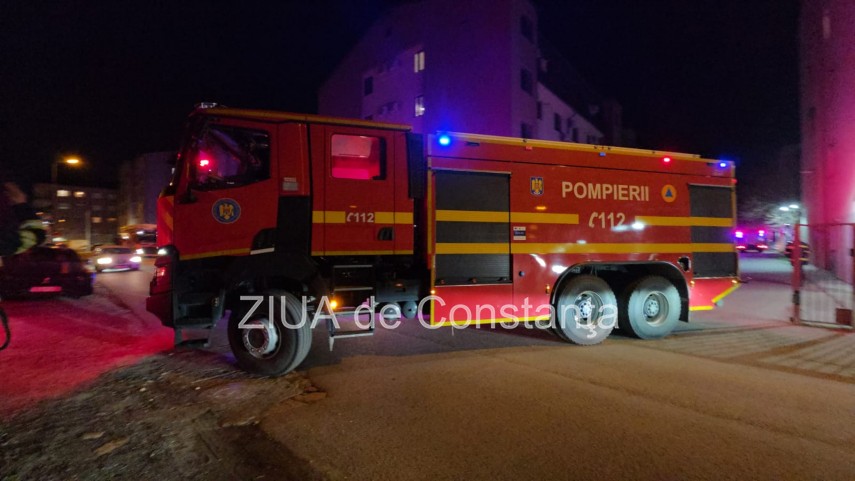incendiu in municipiul constanta pompierii intervin pe strada constantin bobescu 934603 incendiu in municipiul constanta pompierii intervin pe strada constantin bobescu 934603