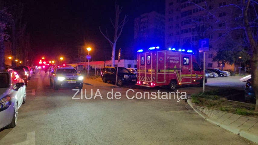 foto video explozie intr un bloc din constanta adulti si copiii evacuati de urgenta 934608 foto video explozie intr un bloc din constanta adulti si copiii evacuati de urgenta 934608