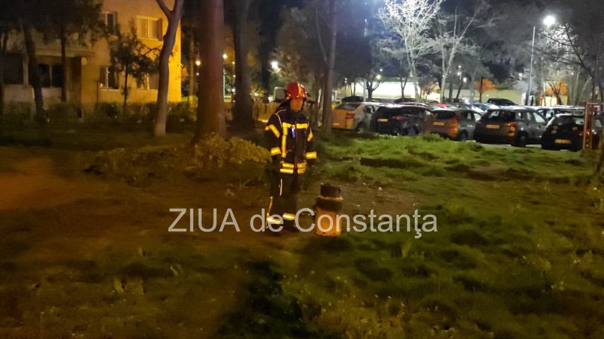 foto video explozie intr un bloc din constanta adulti si copiii evacuati de urgenta 934608 foto video explozie intr un bloc din constanta adulti si copiii evacuati de urgenta 934608