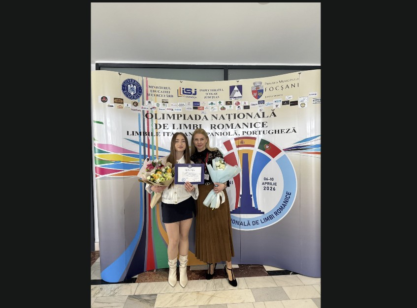 Demetria Ana Mărgărit cu prof. Ecaterina Patrichi