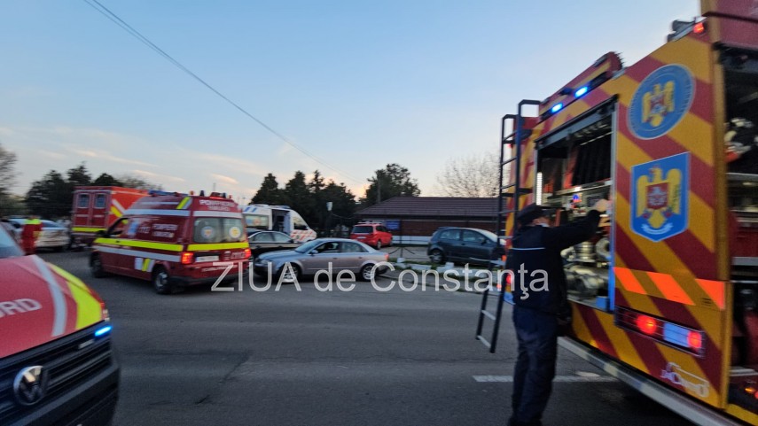 foto video incendiu in cartierul henri coanda din constanta 934777 foto video incendiu in cartierul henri coanda din constanta 934777