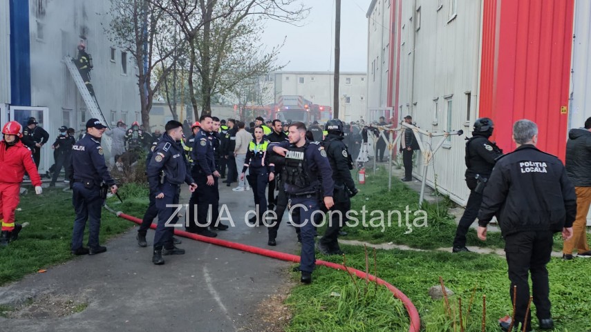 foto video incendiu in cartierul henri coanda din constanta 934777 foto video incendiu in cartierul henri coanda din constanta 934777