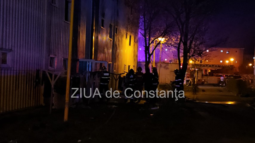 foto video incendiu in cartierul henri coanda din constanta 934777 foto video incendiu in cartierul henri coanda din constanta 934777