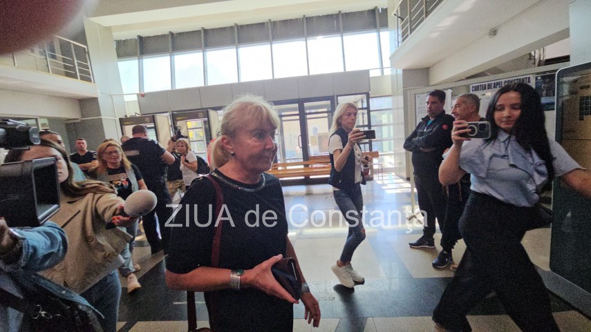 Monica Macovei, la Palatul de Justiție Constanța - sursa foto: ZIUA de Constanța