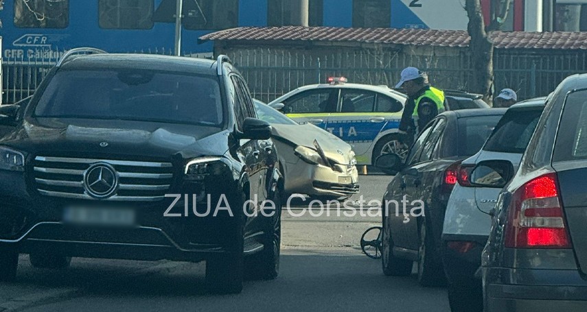 accident rutier in zona scolii nr 8 din constanta 934888 accident rutier in zona scolii nr 8 din constanta 934888