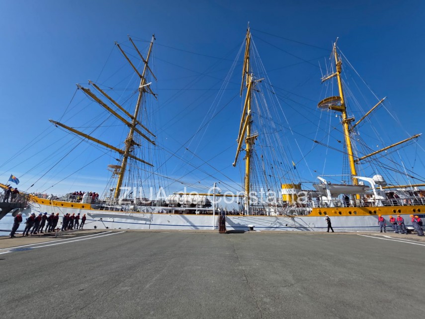 foto video din constanta spre america nava scoala mircea porneste in primul mars transatlantic dupa 17 foto video din constanta spre america nava scoala mircea porneste in primul mars transatlantic dupa 17