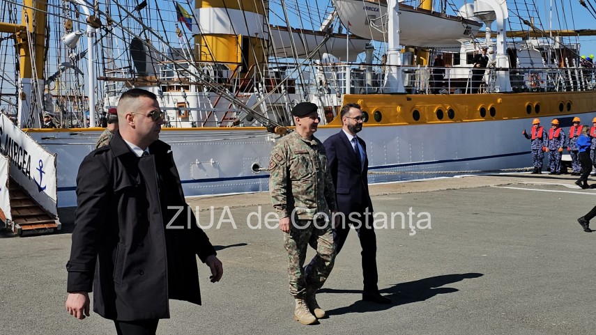 foto video din constanta spre america nava scoala mircea porneste in primul mars transatlantic dupa 17 foto video din constanta spre america nava scoala mircea porneste in primul mars transatlantic dupa 17