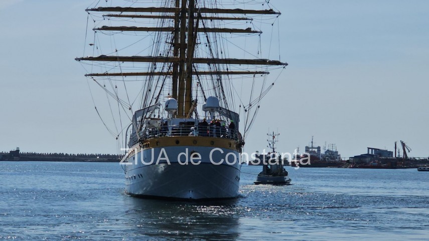 foto video din constanta spre america nava scoala mircea porneste in primul mars transatlantic dupa 17 foto video din constanta spre america nava scoala mircea porneste in primul mars transatlantic dupa 17