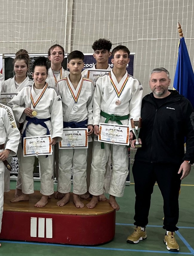 lps nicolae rotaru constanta sportivii de la judo medaliati la campionatului national scolar under 18 lps nicolae rotaru constanta sportivii de la judo medaliati la campionatului national scolar under 18