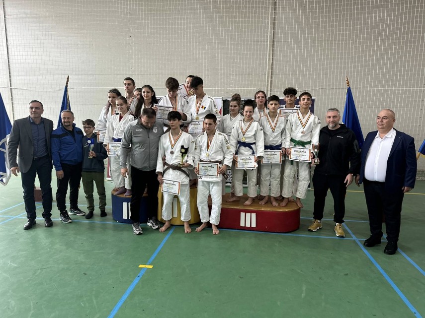 lps nicolae rotaru constanta sportivii de la judo medaliati la campionatului national scolar under 18 lps nicolae rotaru constanta sportivii de la judo medaliati la campionatului national scolar under 18
