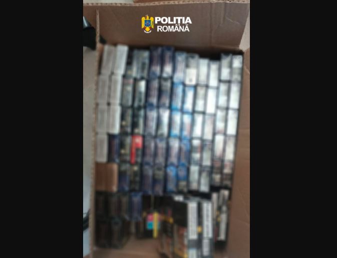 Perchezitii in Galati: Retea de contrabanda cu tigari si camatarie, destructurata de politisti 