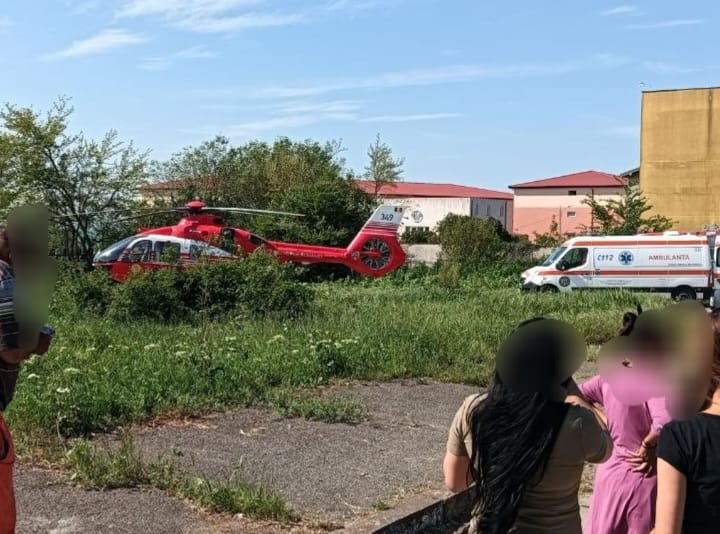 doi pietoni raniti intr un accident rutier la eforie sud intervine elicopterul smurd 937938 doi pietoni raniti intr un accident rutier la eforie sud intervine elicopterul smurd 937938
