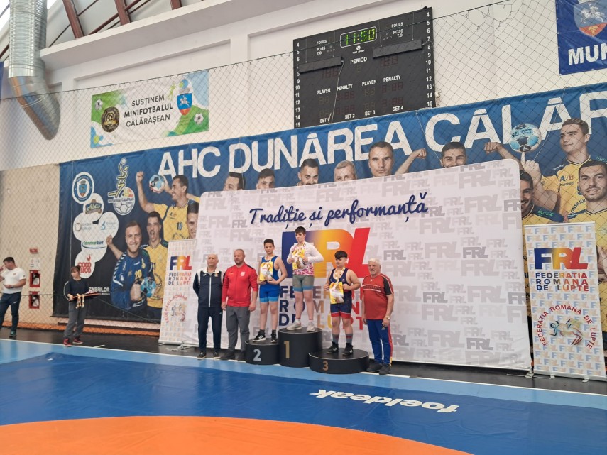 lupte fratii alexandru si mihail danila de la csm constanta evolutii apreciate la campionatul national lupte fratii alexandru si mihail danila de la csm constanta evolutii apreciate la campionatul national