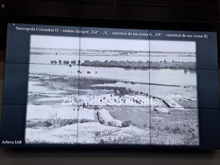 foto video momentul descoperirii arheologice ganditorul si femeia sezand marcat de muzeul de istorie foto video momentul descoperirii arheologice ganditorul si femeia sezand marcat de muzeul de istorie