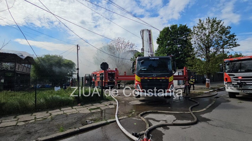 incendiu la o locuinta din eforie nord judetul constanta 938119 incendiu la o locuinta din eforie nord judetul constanta 938119