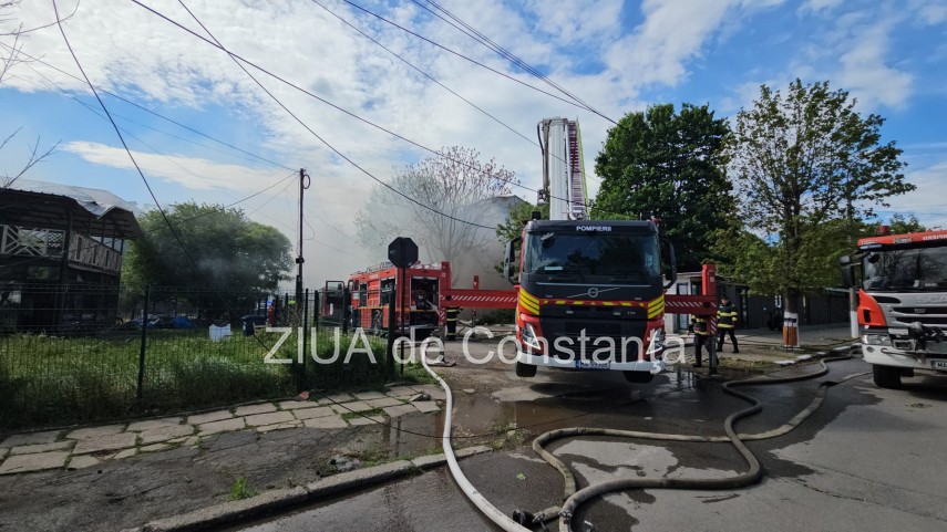 incendiu la o locuinta din eforie nord judetul constanta 938119 incendiu la o locuinta din eforie nord judetul constanta 938119