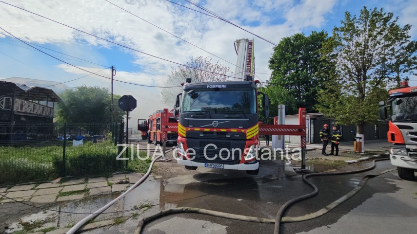 incendiu la o locuinta din eforie nord judetul constanta 938119 incendiu la o locuinta din eforie nord judetul constanta 938119