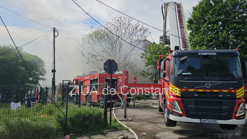 incendiu la o locuinta din eforie nord judetul constanta 938119 incendiu la o locuinta din eforie nord judetul constanta 938119