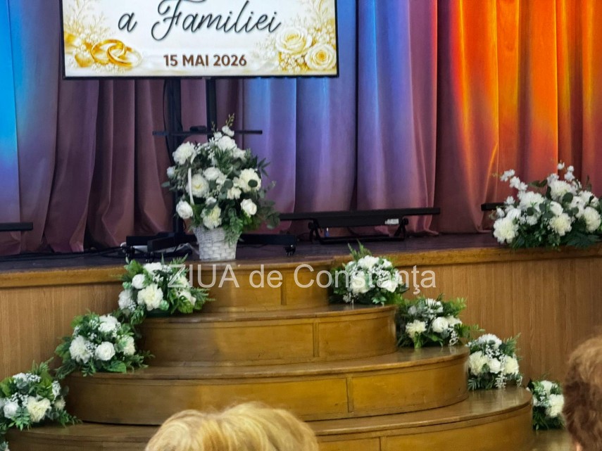 foto video stiri constanta ziua internationala a familiei sarbatorita la cumpana cuplurile de aur si foto video stiri constanta ziua internationala a familiei sarbatorita la cumpana cuplurile de aur si