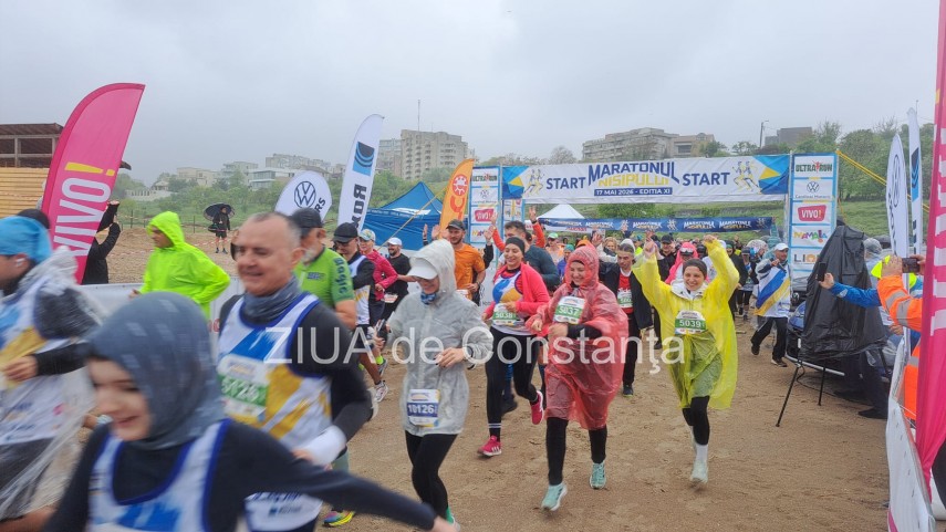 constanta maratonul nisipului next wave iubitorii miscarii au sfidat ploaia si au luat startul in editia constanta maratonul nisipului next wave iubitorii miscarii au sfidat ploaia si au luat startul in editia