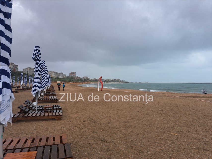constanta maratonul nisipului next wave iubitorii miscarii au sfidat ploaia si au luat startul in editia constanta maratonul nisipului next wave iubitorii miscarii au sfidat ploaia si au luat startul in editia