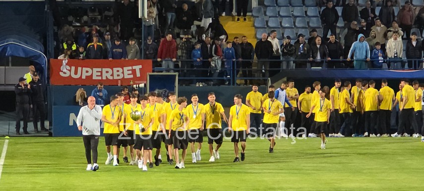 paradoxul farul constanta echipele under 18 si under 17 campioane nationale formatia de seniori la baraj paradoxul farul constanta echipele under 18 si under 17 campioane nationale formatia de seniori la baraj