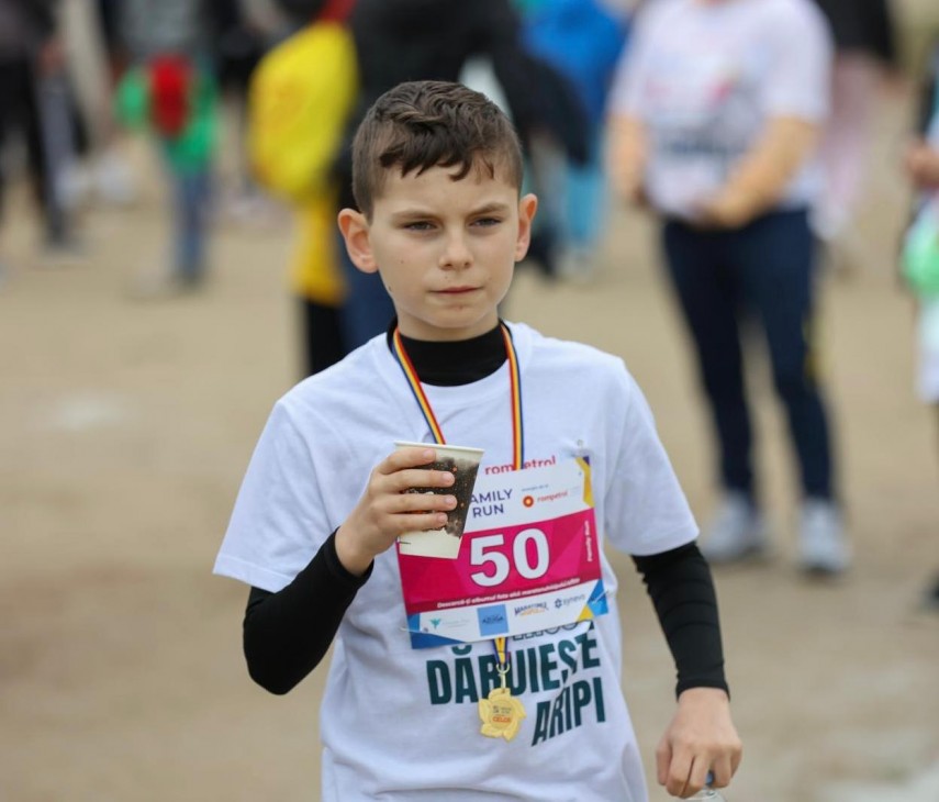 constanta sport la puterea a patra in familia fugaru avea zece luni la debutul la maratonul nisipului constanta sport la puterea a patra in familia fugaru avea zece luni la debutul la maratonul nisipului