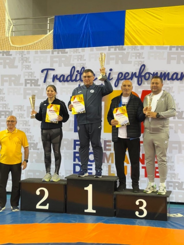 medalii de aur argint si bronz pentru csm constanta la campionatul national de lupte under 20 galerie medalii de aur argint si bronz pentru csm constanta la campionatul national de lupte under 20 galerie