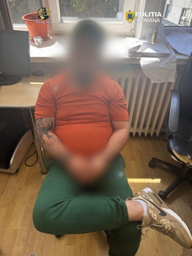 stiri romania foto recidivist cautat de autoritatile austriece retinut de diicot pentru trafic de canabis stiri romania foto recidivist cautat de autoritatile austriece retinut de diicot pentru trafic de canabis