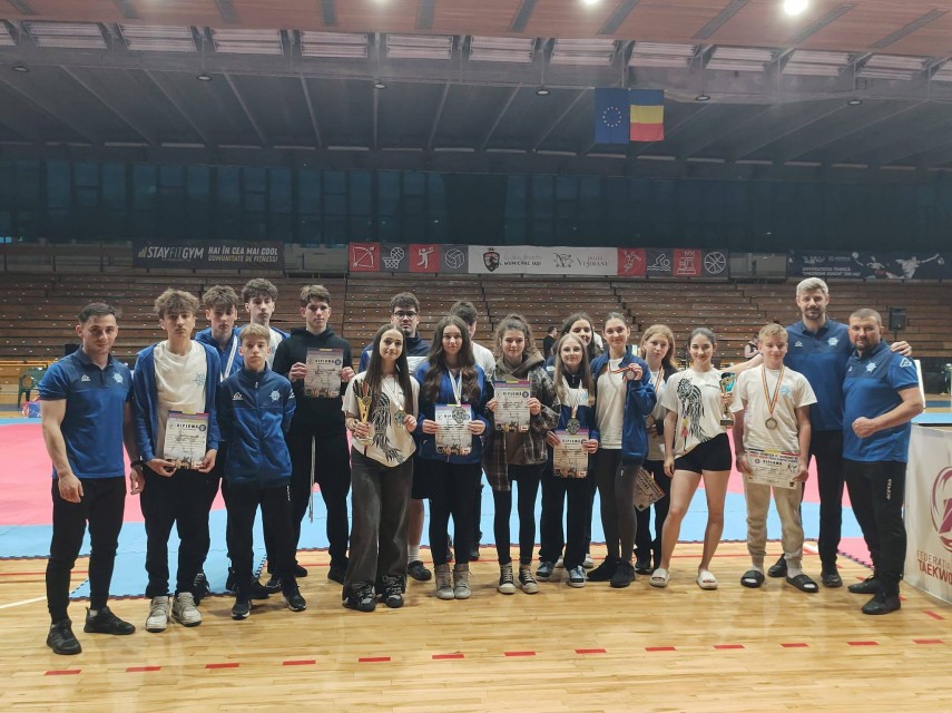 taekwondo wt luptatorii cs marina constanta au stralucit la nationalele de seniori si juniori si la nationalele taekwondo wt luptatorii cs marina constanta au stralucit la nationalele de seniori si juniori si la nationalele