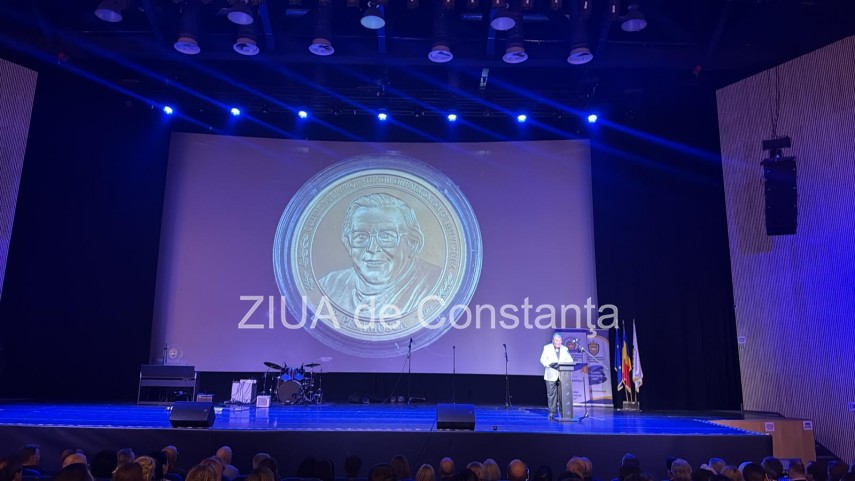 live text foto video discursuri festive si lansare de medalii astazi la aniversarea a 130 de ani a colegiului live text foto video discursuri festive si lansare de medalii astazi la aniversarea a 130 de ani a colegiului