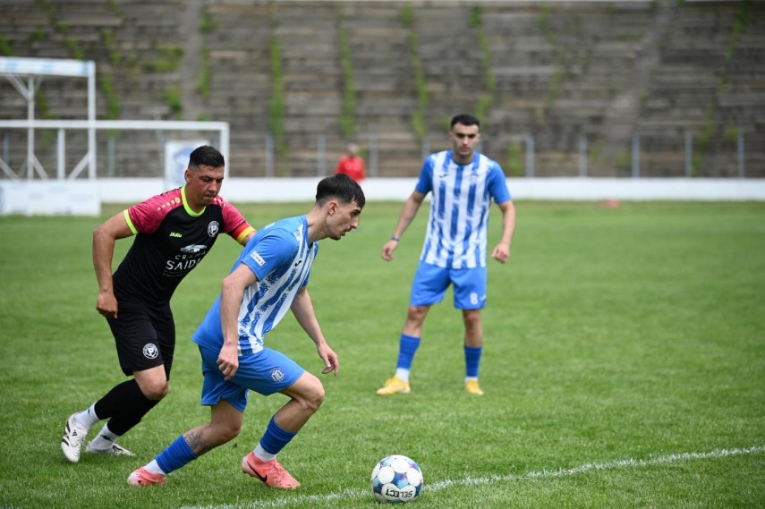 liga a 5 a constanta campioana in seria vest cs medgidia a primit trofeul medaliile si tricourile de liga a 5 a constanta campioana in seria vest cs medgidia a primit trofeul medaliile si tricourile de