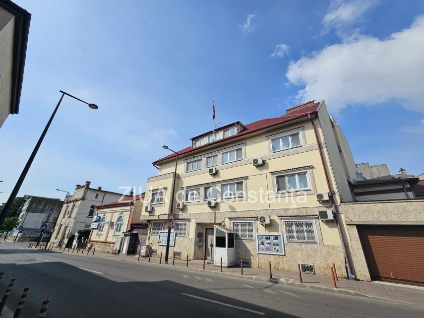 foto video consulatul federatiei ruse la constanta se inchide astazi o masina de corp diplomatic a parasit foto video consulatul federatiei ruse la constanta se inchide astazi o masina de corp diplomatic a parasit
